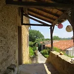 Les Pierres Du Peyrot