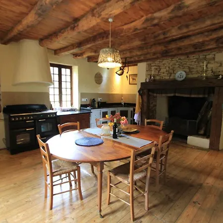 Les Pierres Du Peyrot