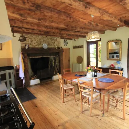 Les Pierres Du Peyrot * Loubejac