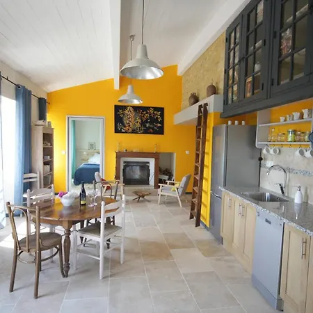 Les Pierres Du Peyrot Tatil Evi Loubejac