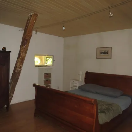Vakantiehuis Les Pierres Du Peyrot *