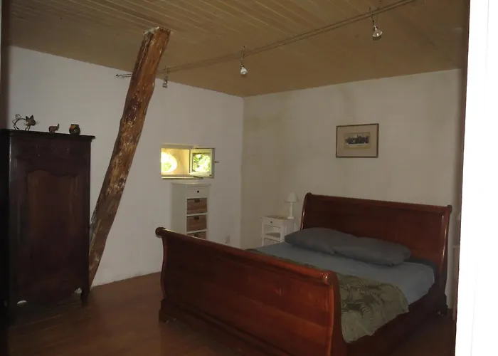 Dom wakacyjny Les Pierres Du Peyrot *