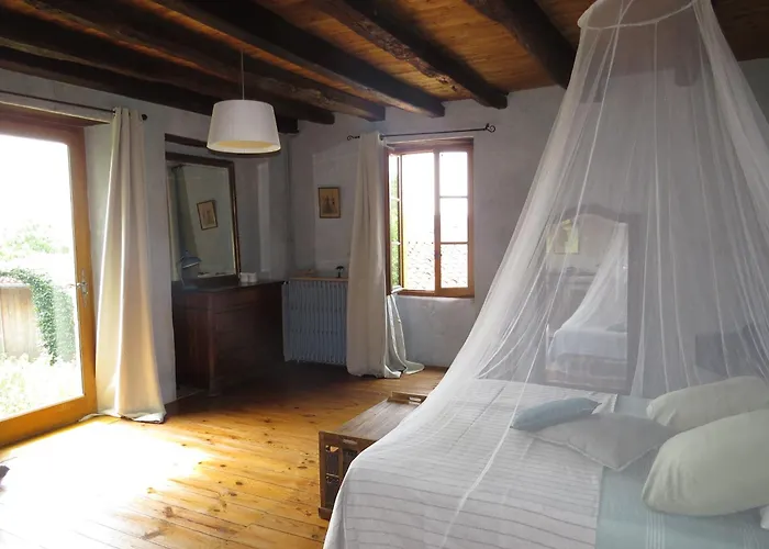 Les Pierres Du Peyrot Dom wakacyjny