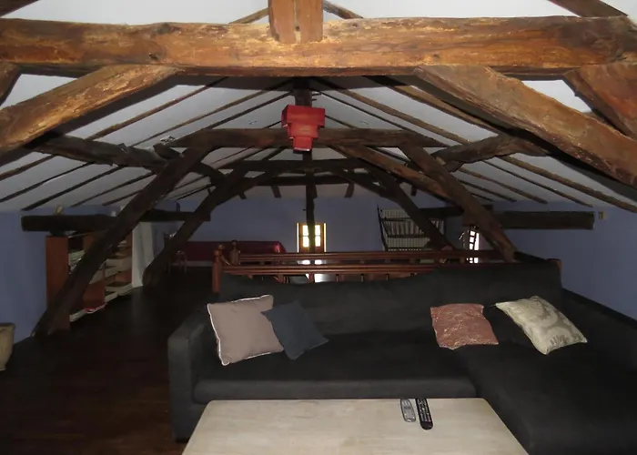 Dom wakacyjny Les Pierres Du Peyrot *